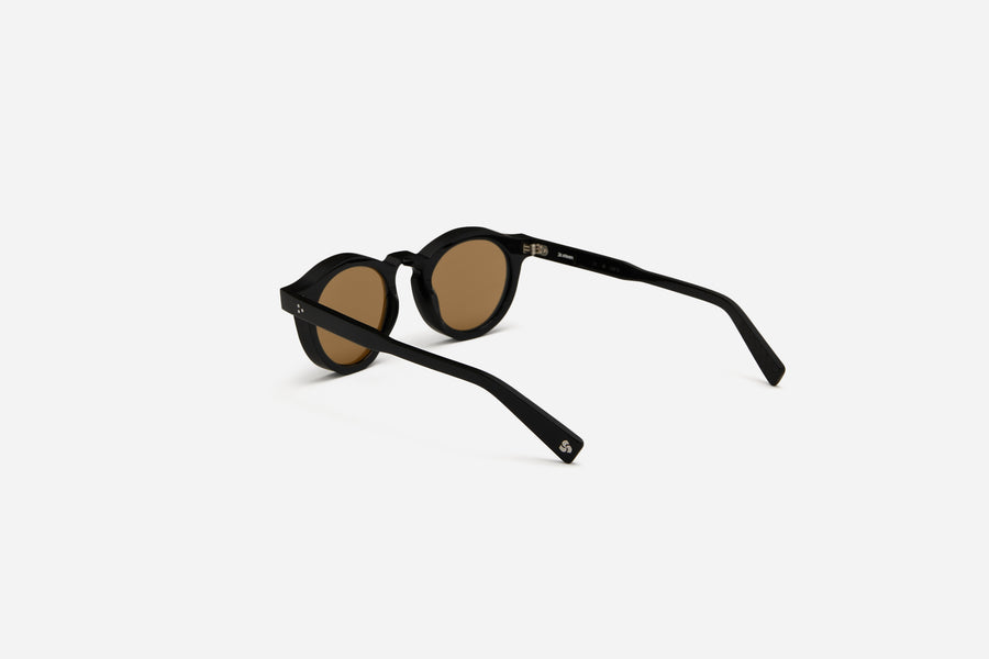 P3 Round - SP-01 ~ Black/Tobacco