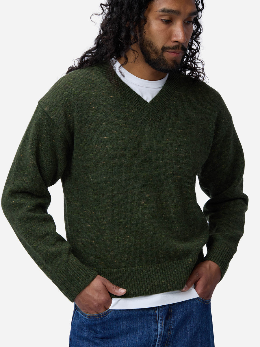V-Neck Sweater ~ Hunter Green Tweed